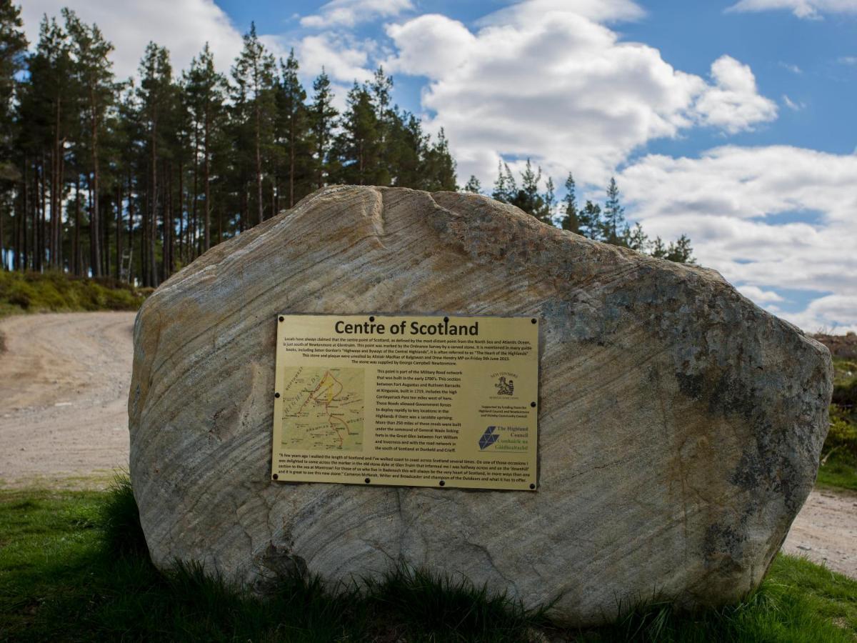 Glentruim Homestay B&B And Glamping Pods Newtonmore Eksteriør billede