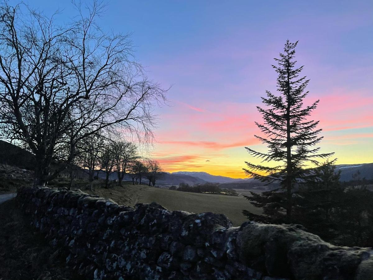 Glentruim Homestay B&B And Glamping Pods Newtonmore Eksteriør billede